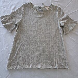 Women's Gray Short Sleeve Top